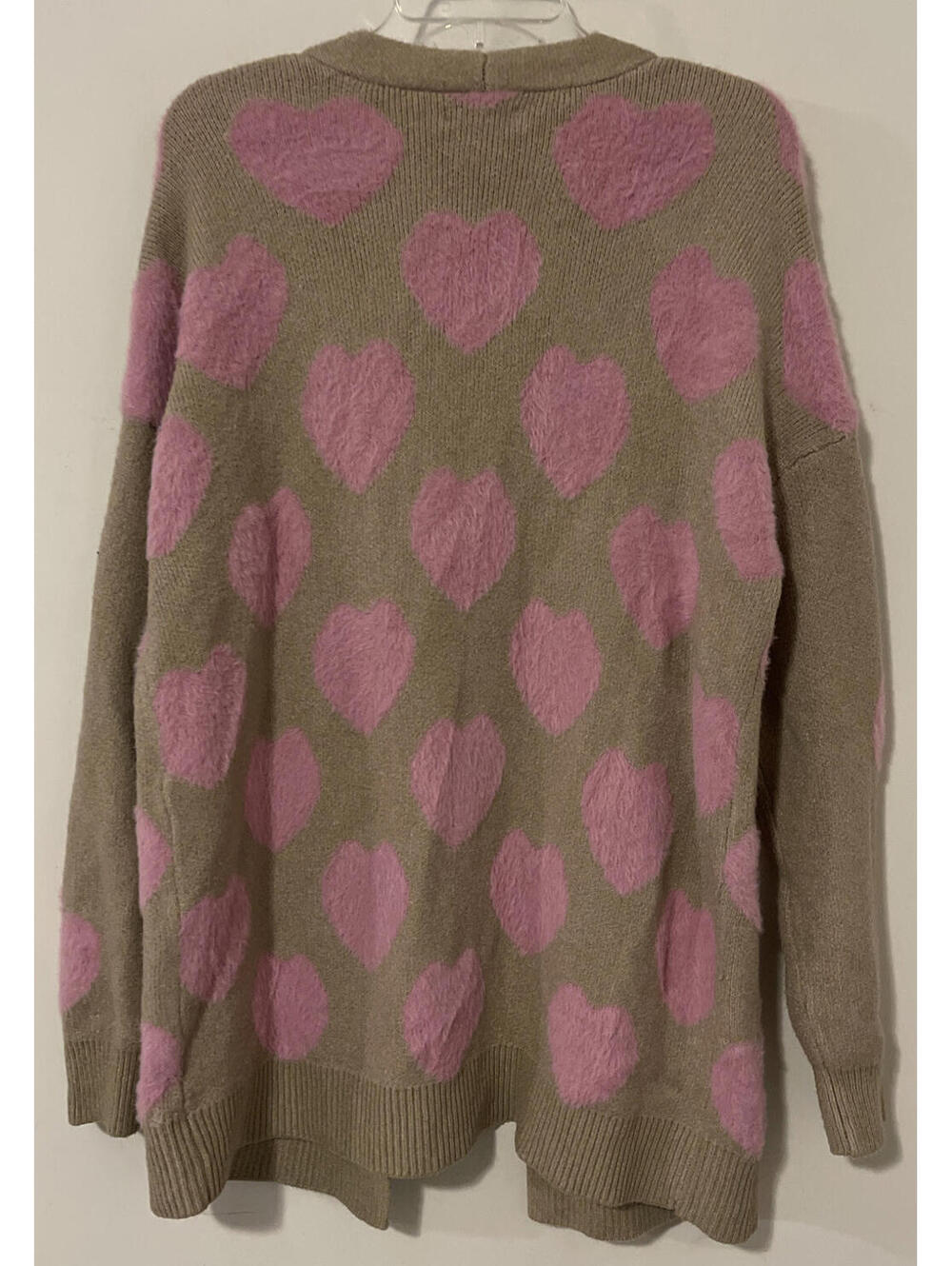 Celebrate Together Womens Medium Beige “Heart Print” Open Front Cardigan! A4161